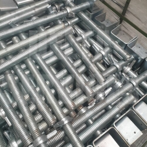 (Pallet of 250) 4' (100mm) Adjustable U-Head with Spigot